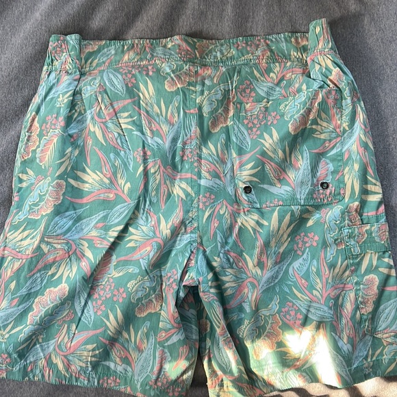 Quiet Storm Men’s Swim Trunks - Picture 4 of 4